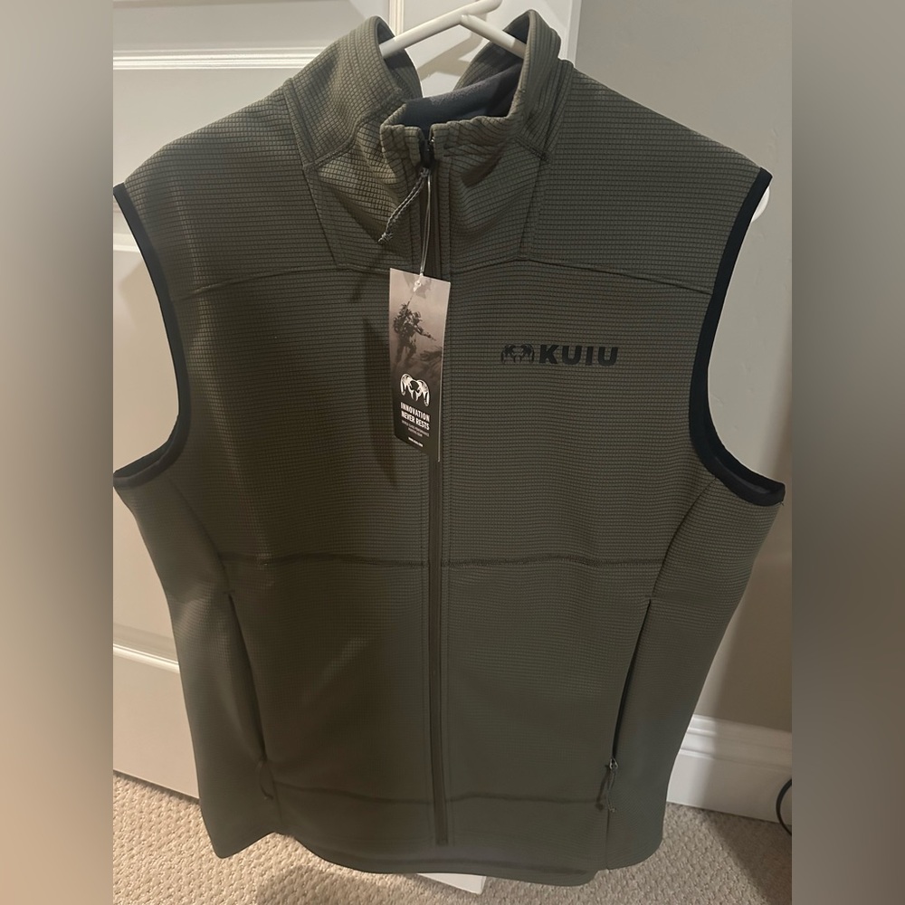 KUIU Ash Peloton 240 Vest